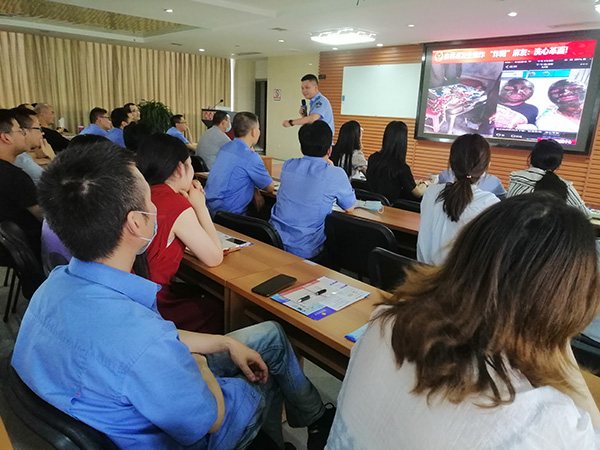 1590895744458226.jpg 004-1.jpg