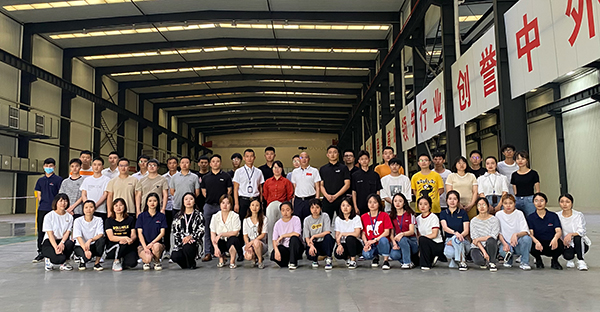 “高舉五四愛國(guó)旗幟，勇?lián)l(fā)展重任”2022年五四青年拓展活動(dòng)