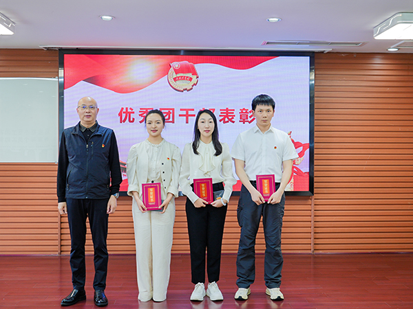 1745987718320414.jpg 小3.jpg